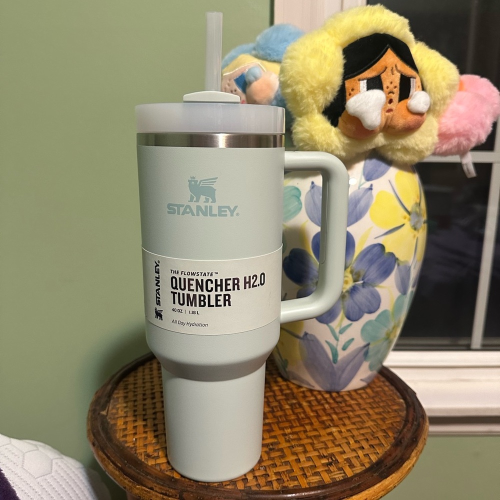 Stanley Quencher H2.0 40oz Mist